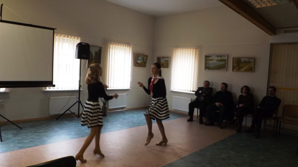 Picture-110.jpg Picture-110