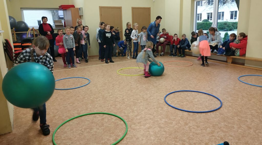 46436380_2364753783552197_8043325975527686144_n.jpg 46436380_2364753783552197_8043325975527686144_n