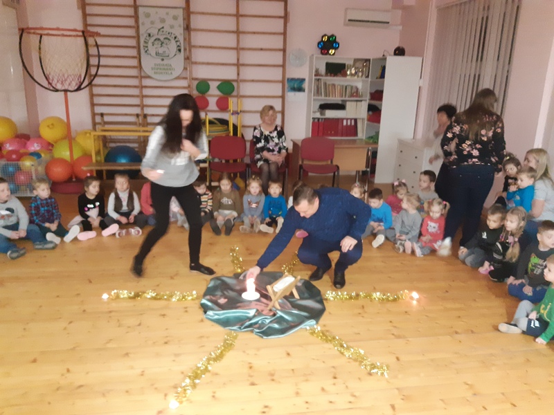 20191206_075043.jpg 20191206_075043