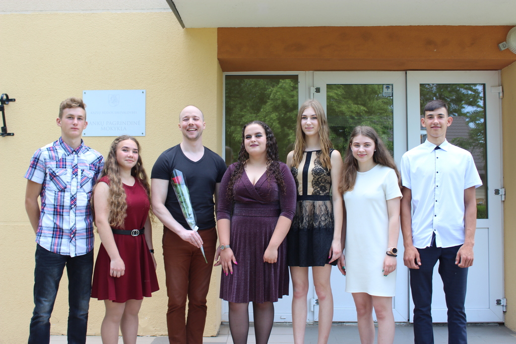 IMG_5992.jpg IMG_5992