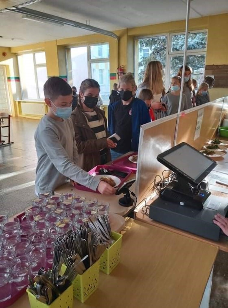 Maitinimas_progimnazija.jpg Maitinimas_progimnazija
