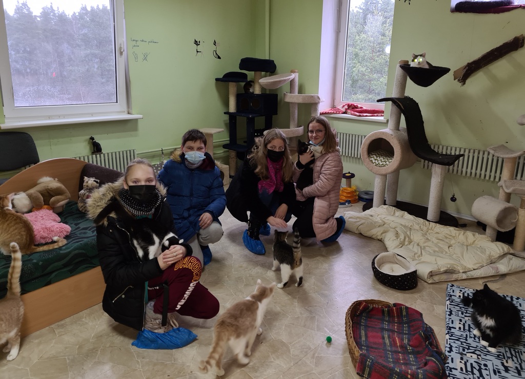 20211216_104059.jpg 20211216_104059