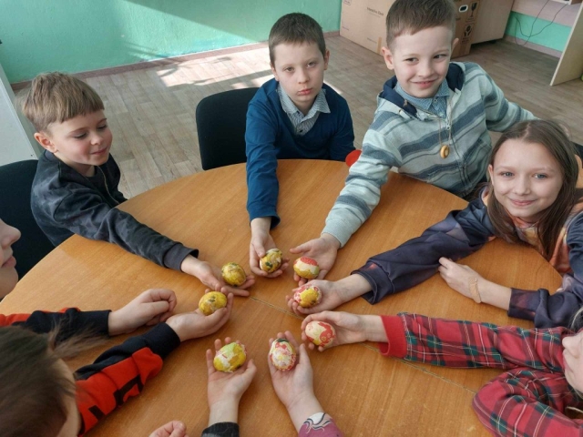 photo-008-931559135636903