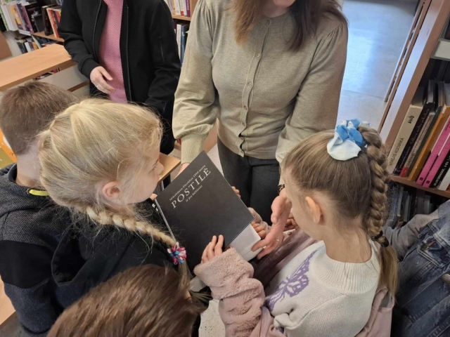 d7c7b8c5-cdcc-4fe7-8cd7-0ac0217738e1