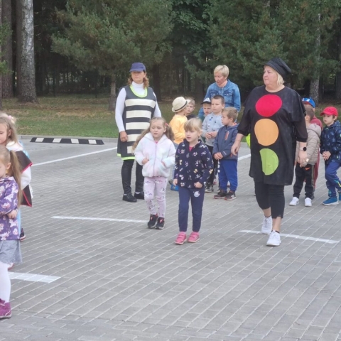 photo-014-543167688221597
