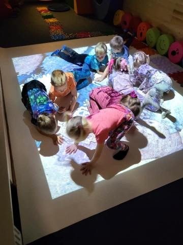 photo-022-570511512153881