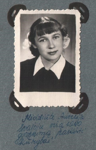 Iš 13 laidos Svajonių albumo, 1961